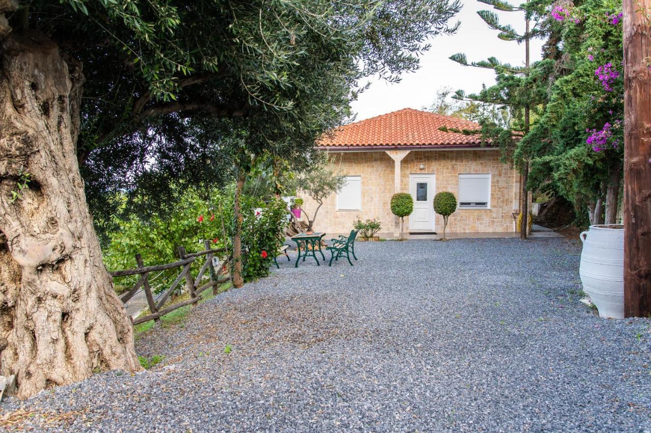 Chic & Spacious House In Rodia Heraklion מראה חיצוני תמונה